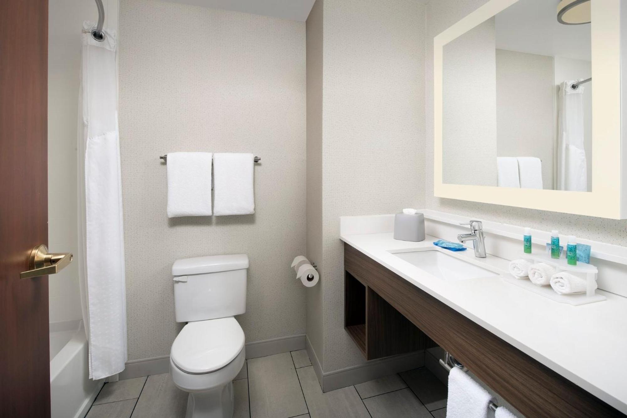 Holiday Inn Express Knoxville-Strawberry Plains By Ihg Extérieur photo
