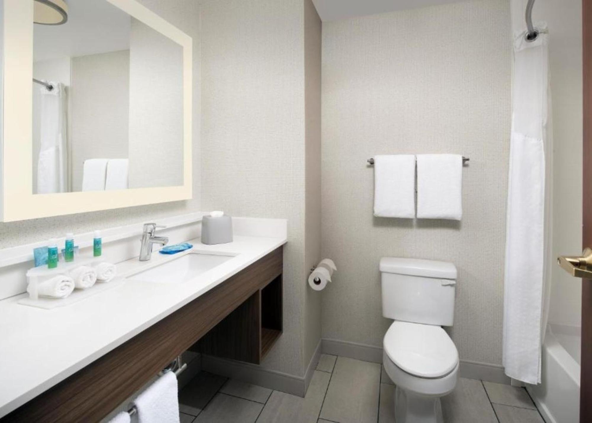 Holiday Inn Express Knoxville-Strawberry Plains By Ihg Extérieur photo