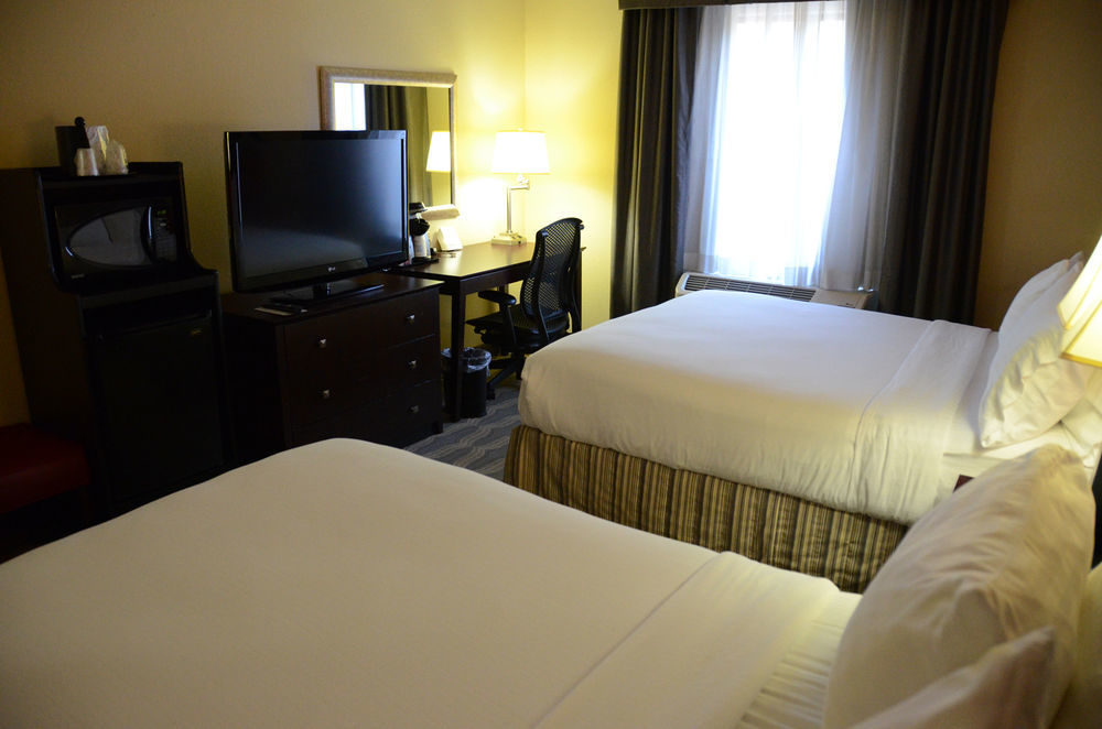 Holiday Inn Express Knoxville-Strawberry Plains By Ihg Extérieur photo