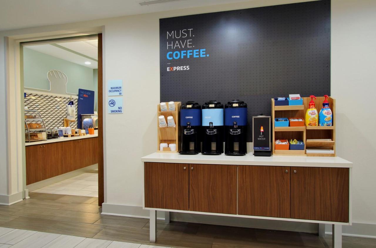 Holiday Inn Express Knoxville-Strawberry Plains By Ihg Extérieur photo