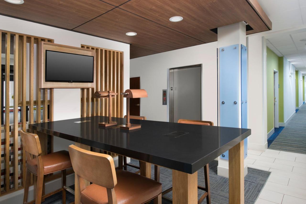 Holiday Inn Express Knoxville-Strawberry Plains By Ihg Extérieur photo